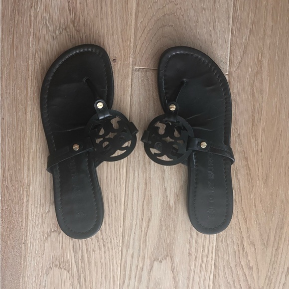 Tory Burch Black Leather Sandals - Picture 1 of 3